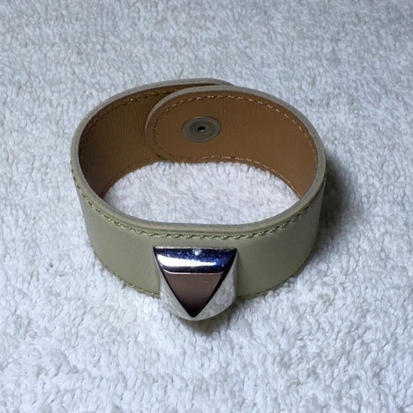 Hermès Lime Green Leather and Silvertone Pyramid Bracelet (7.5in) [In Box] - Picture 6 of 9